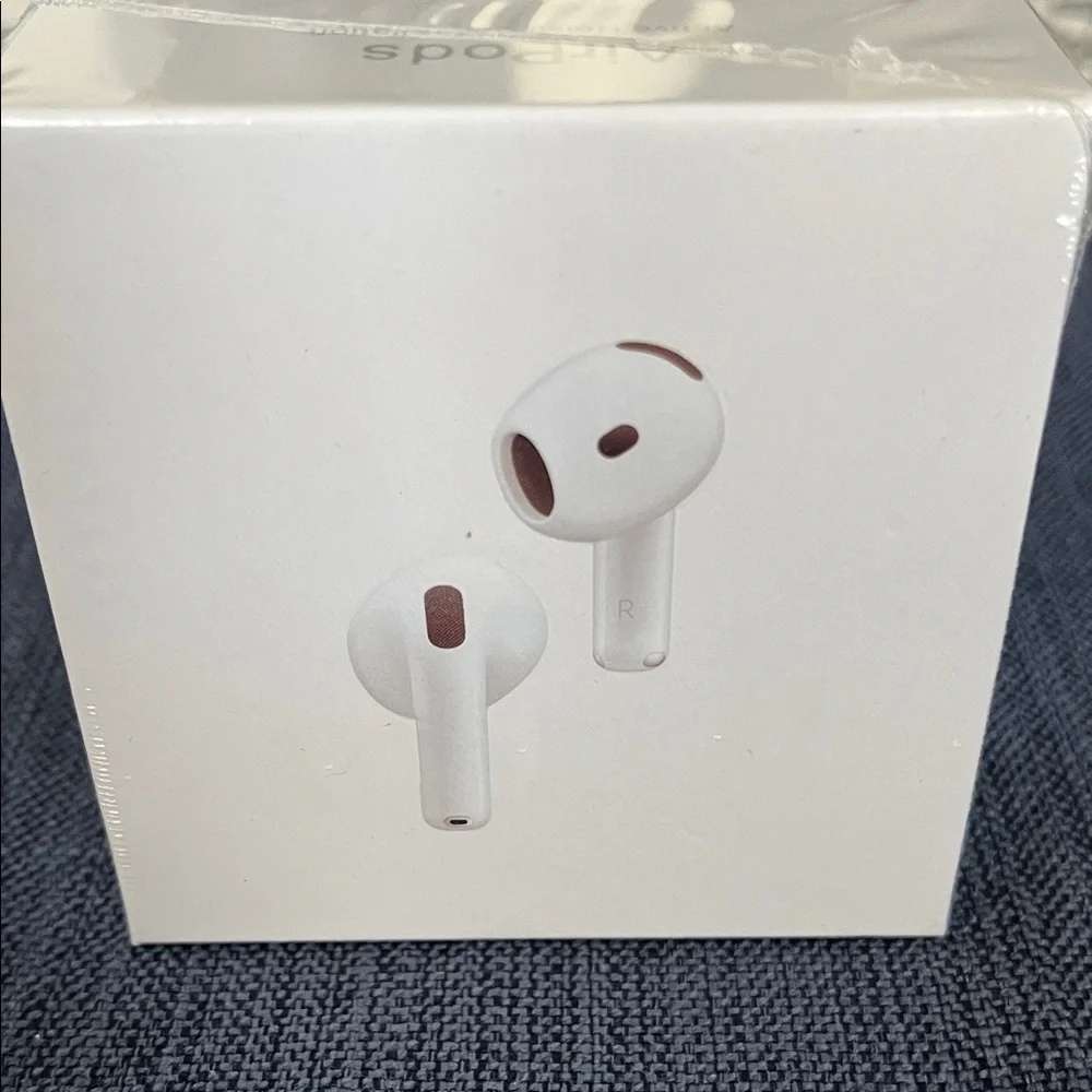 Apple AirPods 4 with Active Noise Cancellation